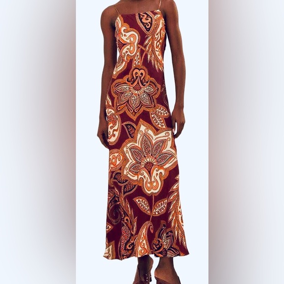 FARM Rio Burgundy Paisley Maxi Dress/ CREPE DE CHINE FABRIC- Sizes Large & XL